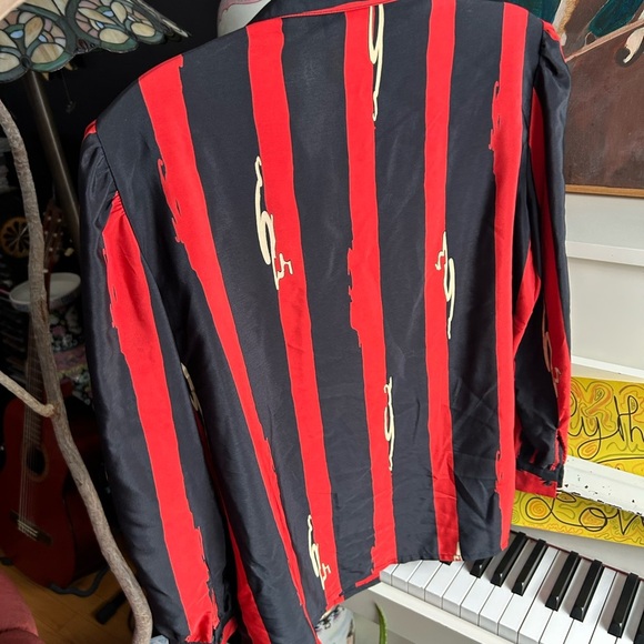 Highland Queen Vintage 80s Vibrant Red and Black Striped Shirt - Picture 3 of 16